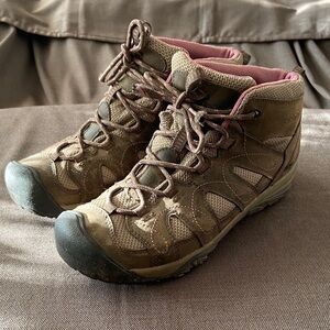 Keen Women's Brown and Pink Athletic Hiking Shoes